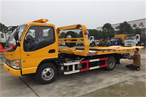 漳浦哪里有拖车服务